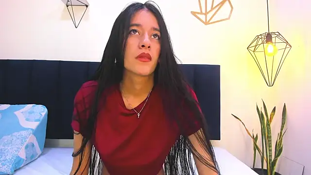 mayaevansmg online show from 07.12.26