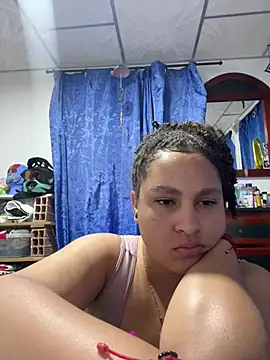 Selene Voon online show from 04.16.26