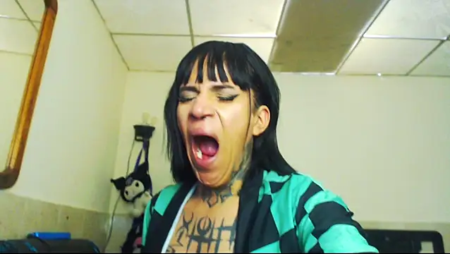 jazmin wolf online show from 03.22.26