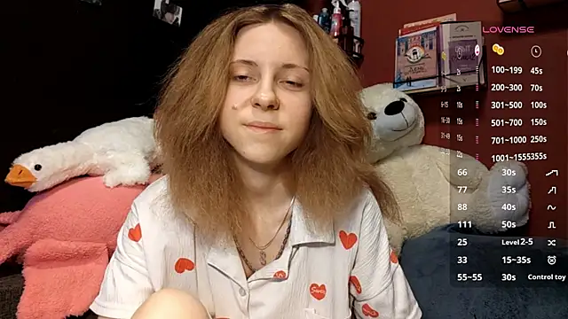 TiaraHenegan online show from 02.05.26