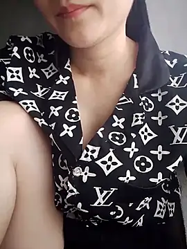 Snapshot of Asami_6868 chatting on 04.14.26 Asami 6868 online show from 04.14.26