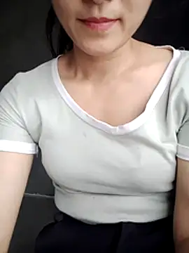 Snapshot of Asami_6868 chatting on 04.15.26 Asami 6868 online show from 04.15.26