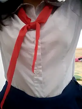 lina loveee online show from 04.27.26