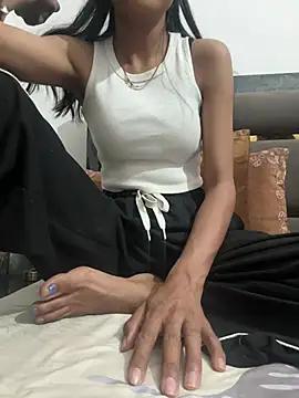 hina 001 online show from 02.25.26