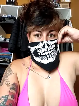 lovely-andrea online show from 01.15.26