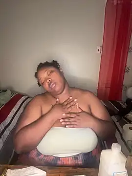 Snapshot of Chocolatebunnyxx96 chatting on 03.02.26 Chocolatebunnyxx96 online show from 03.02.26