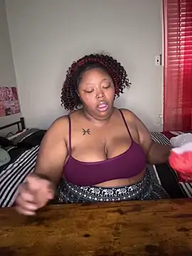 Snapshot of Chocolatebunnyxx96 chatting on 03.03.26 Chocolatebunnyxx96 online show from 03.03.26