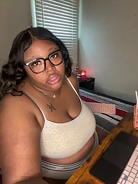 Snapshot of Chocolatebunnyxx96 chatting on 03.21.26 Chocolatebunnyxx96 online show from 03.21.26