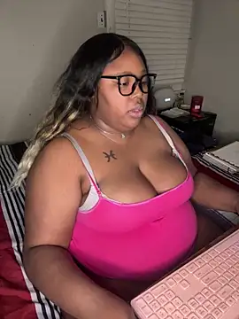 Snapshot of Chocolatebunnyxx96 chatting on 03.23.26 Chocolatebunnyxx96 online show from 03.23.26