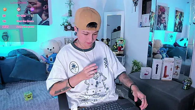 Zury Ramirez online show from 01.10.26