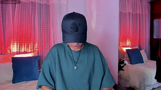 Zury Ramirez online show from 04.05.26