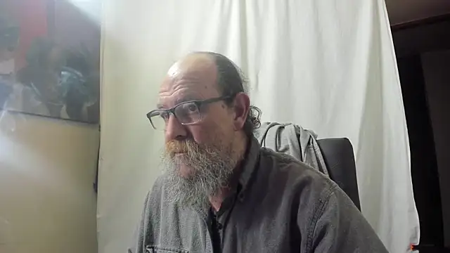 Uncle Hottie online show from 01.05.26