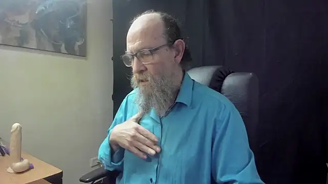 Uncle Hottie online show from 04.06.26