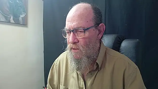 Uncle Hottie online show from 04.07.26