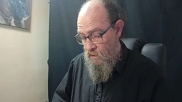 Uncle Hottie online show from 04.11.26