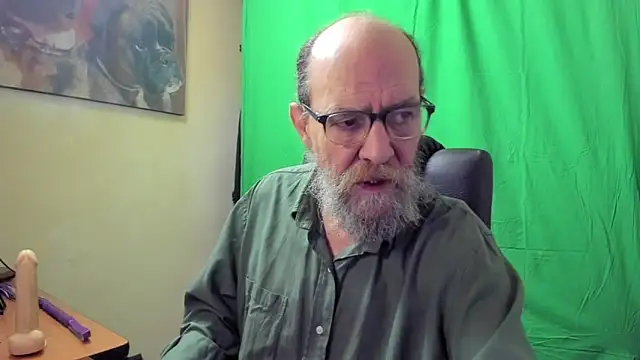 Uncle Hottie online show from 04.15.26