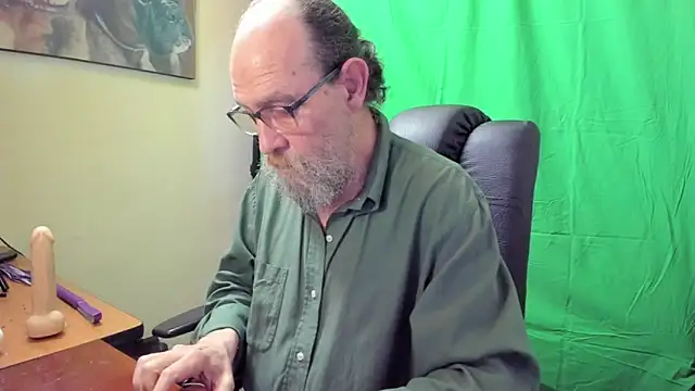 Uncle Hottie online show from 04.15.26