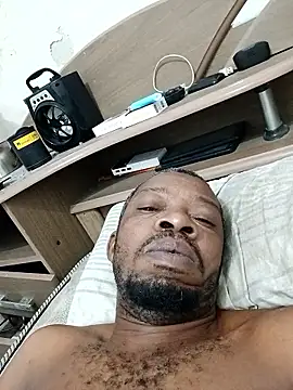 Negaomalinha1 online show from 01.15.26