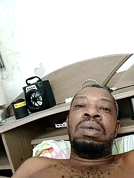 Snapshot of Negaomalinha1 chatting on 01.18.26 Negaomalinha1 online show from 01.18.26