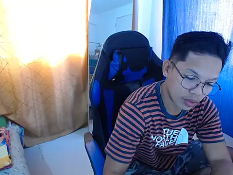 holly oreo online show from 07.11.26