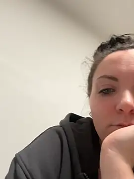 Snapshot of InkedCurly_L chatting on 02.11.26 InkedCurly L online show from 02.11.26