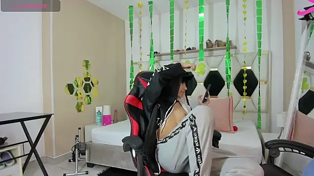 julian xx online show from 03.06.26