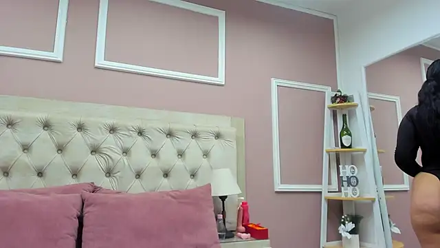 Snapshot of softanni chatting on 01.15.26 softanni online show from 01.15.26