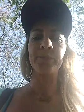 Snapshot of Monita_Med chatting on 03.25.26 Monita Med online show from 03.25.26