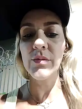 Snapshot of Monita_Med chatting on 03.26.26 Monita Med online show from 03.26.26