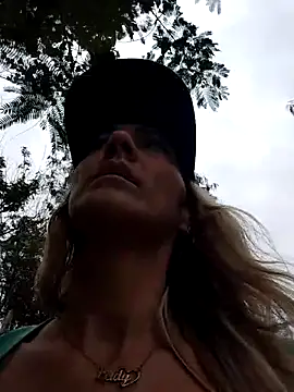 Snapshot of Monita_Med chatting on 03.27.26 Monita Med online show from 03.27.26