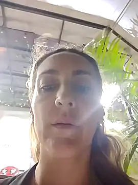 Snapshot of Monita_Med chatting on 03.31.26 Monita Med online show from 03.31.26