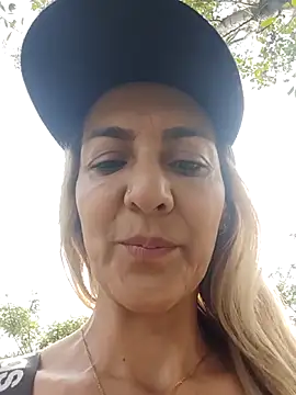 Snapshot of Monita_Med chatting on 04.06.26 Monita Med online show from 04.06.26