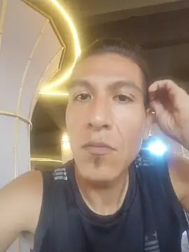 Rodrigohernan19 online show from 04.05.26