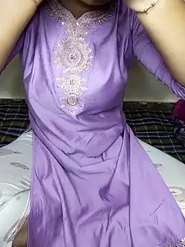 Kushi Sharmaa online show from 02.21.26