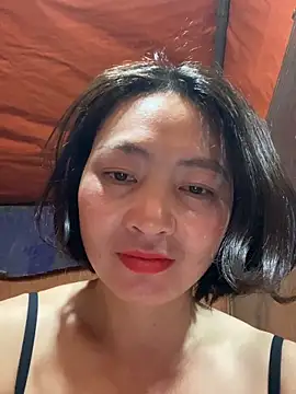 Snapshot of Some-03 chatting on 03.04.26 Some-03 online show from 03.04.26