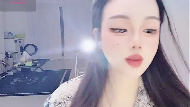 Snapshot of MM-Sally chatting on 01.09.26 MM-Sally online show from 01.09.26