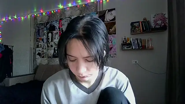 LxayBloom online show from 01.15.26