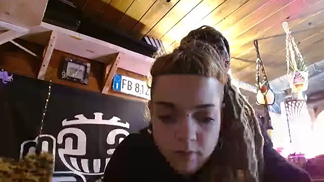 Snapshot of spiralhokkaido23 chatting on 03.12.26 spiralhokkaido23 online show from 03.12.26