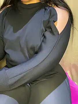 Snapshot of Lina_Velvet_ chatting on 02.17.26 Lina Velvet online show from 02.17.26