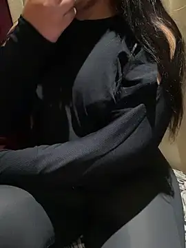 Snapshot of Lina_Velvet_ chatting on 03.06.26 Lina Velvet online show from 03.06.26