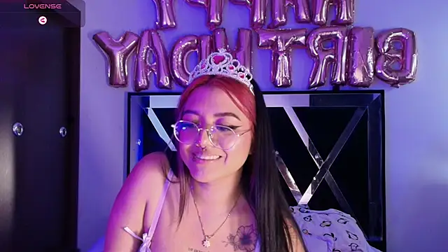 queen of you heart online show from 02.23.26