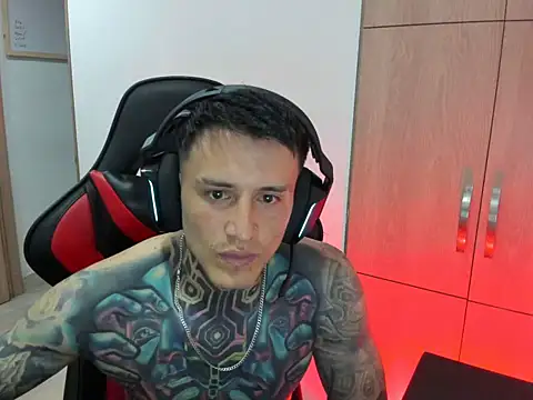 Chrissblack online show from 03.02.26