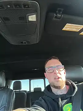 WIDBIGWHITECOCK online show from 02.02.26