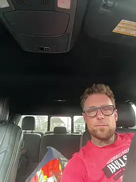 WIDBIGWHITECOCK online show from 04.18.26