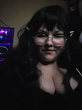 LunaLuxxx666 online show from 01.14.26