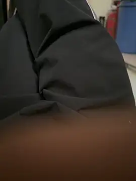 zxcvgf12300 online show from 04.24.26