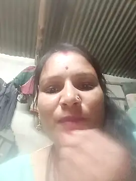 Hot hiuj online show from 04.24.26