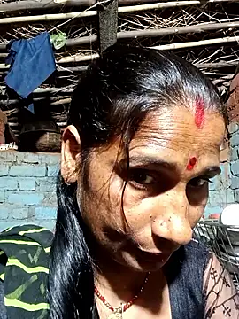 Snapshot of Hot_bhi38 chatting on 06.20.26 Hot bhi38 online show from 06.20.26