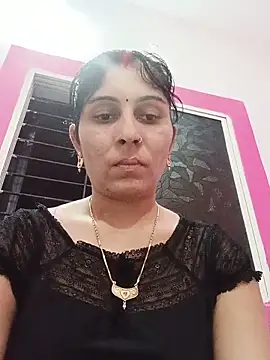 Hot ree85 online show from 05.24.26