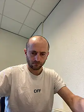 Majestik1 online show from 04.19.26